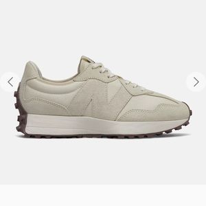 New Balance NEW 327 Sneakers. Size: 9. Color: Angora / Sea Salt. NEVER Worn!